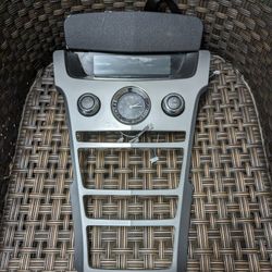 Radio Original Center Piece For Cadillac CTS 2008-2012