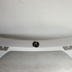 2022-2025 Acura MDX Lift Gate Trim (8)