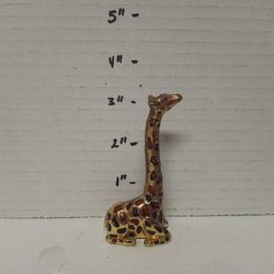 3" Sitting Giraffe Statue