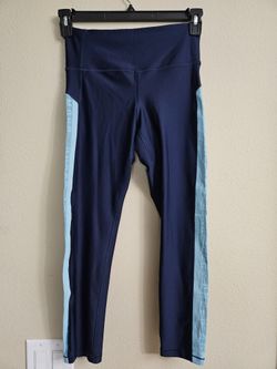 Under armor leggings blue with blueblue stripes medium.
