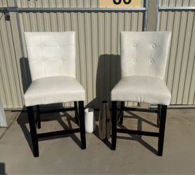 Upholstered bar stools.