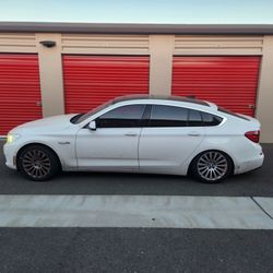 BMW 5 Series Gran Turismo White Sedan