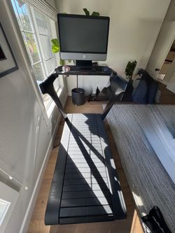 2020 Peloton Tread + in Very Good Condition with 51-200 Rides - San Clemente, CA