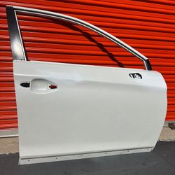 2015-2019 SUBARU OUTBACK FRONT RIGHT PASSENGER SIDE DOOR SHELL OEM