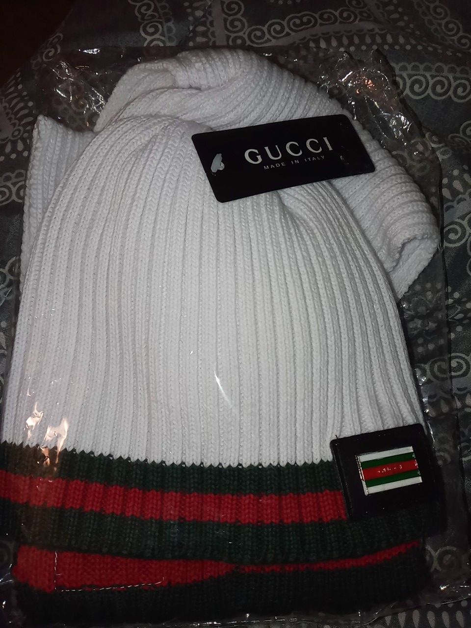 Gucci hat and gucci scarf