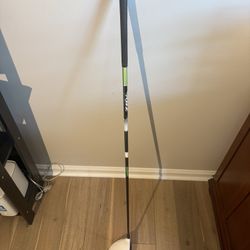 Taylormade R11 - RH Golf Club Driver 