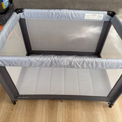 Dream on Me Pack N Play