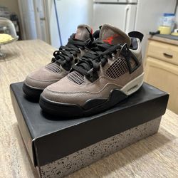 6.5Y - Jordan 4 Retro (GS) Taupe Haze 