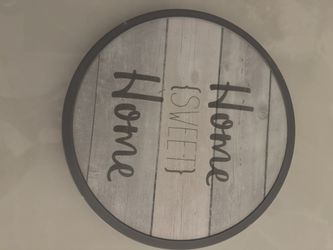 Round Lazy Susan with 'Home Sweet Home' text