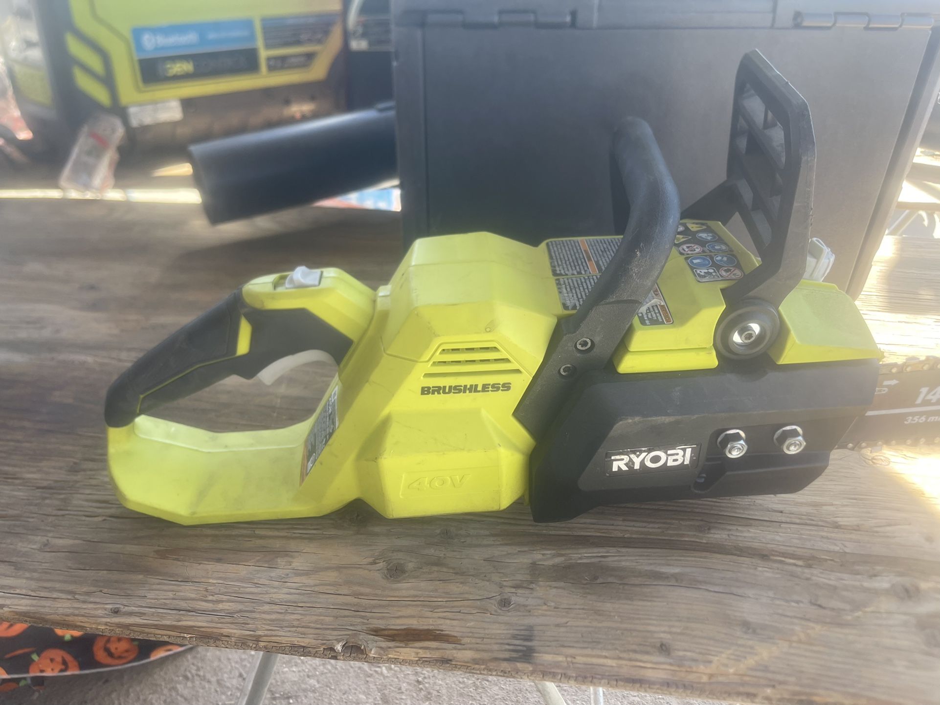 RYOBI 40V Brushless 14 in. Cordless Battery Chainsaw with 6.0 Ah Battery and Charger