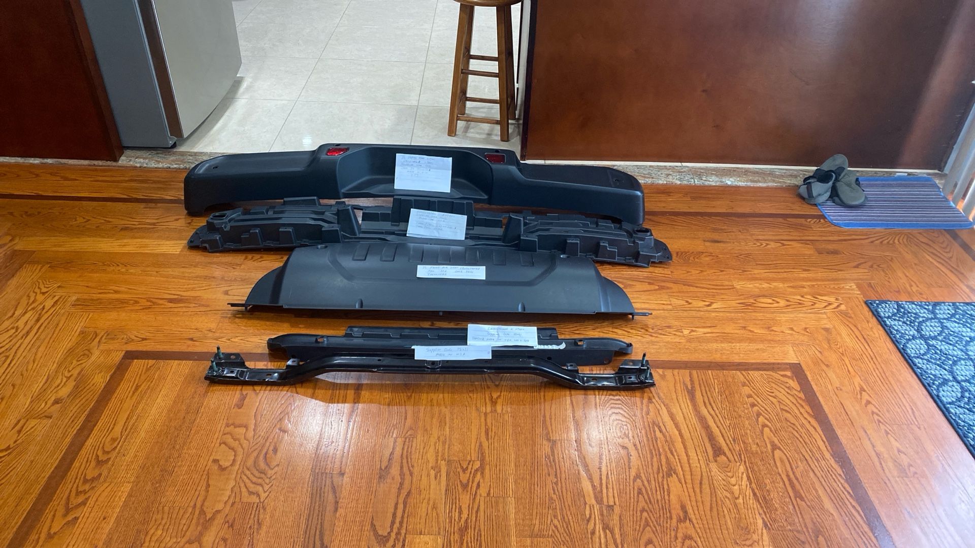 OEM Rear Bumper Parts for Jeep Wrangler (5-piece set)