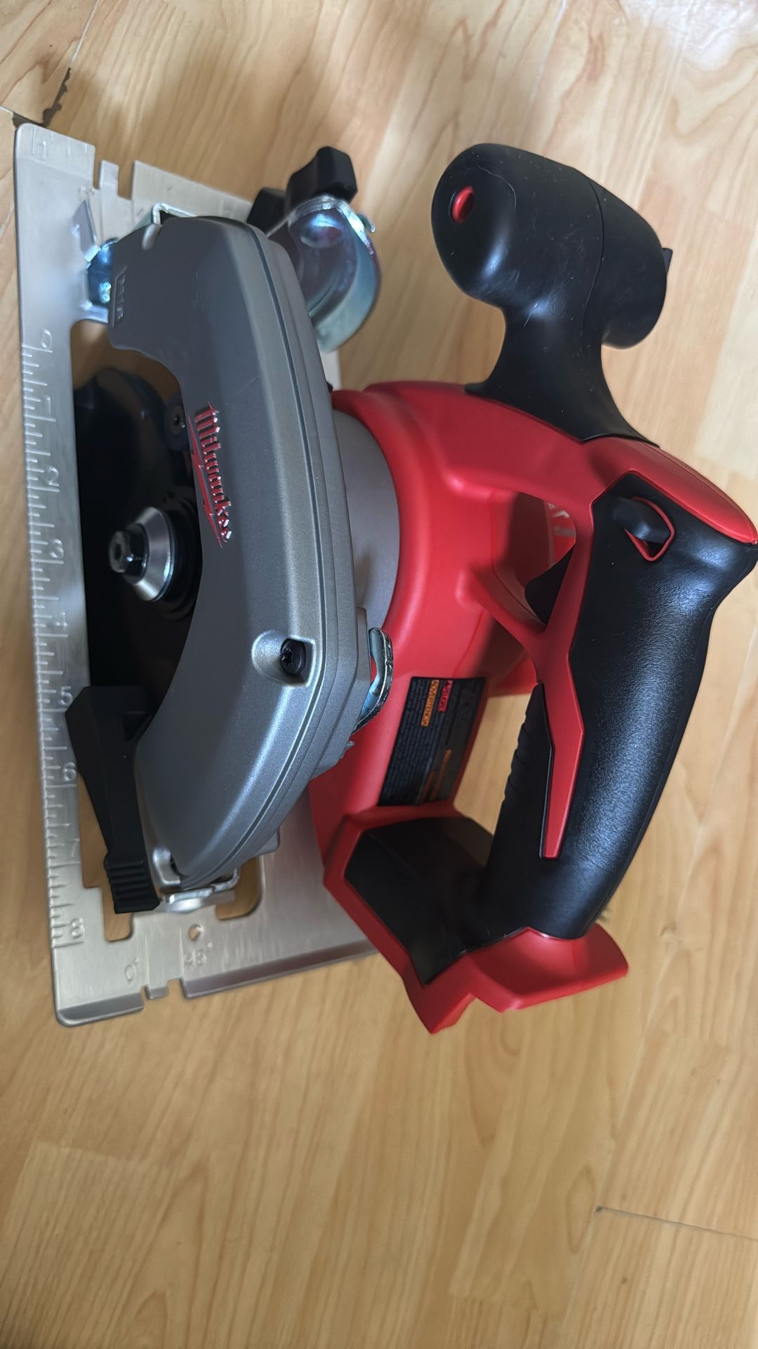 Milwaukee M18 6 1/2 “ Circular Saw