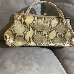 Banana Republic Baguette Snakeskin Handball / New 