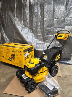 Brand New Dewalt 196cc E-GOV Engine 3-in-1 
 RWD Self-Propelled Lawn Mower
 High Rear Wheels
$449