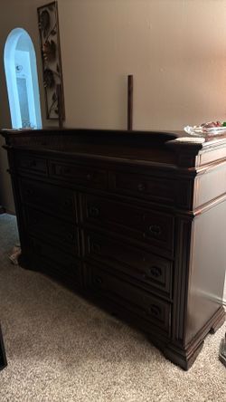 King size bedroom set