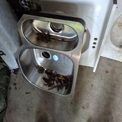 Two stainless steel sinks brand new