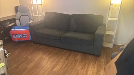 Used couch with pull out mattress