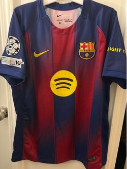 25/26 Fc Barcelona home Lamine Yamal jersey size medium