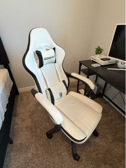 Dowinx White Gaming Chair