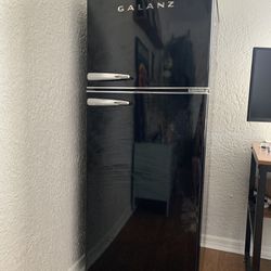 Galanz Retro Refrigerator/Freezer