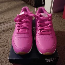 Pink Reebok Women 