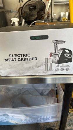 Meat grinder