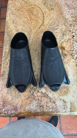 C4 250 Foot Pockets - Carbon Fins