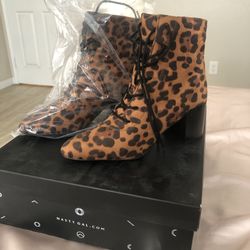 Shoe cult by nasty gal