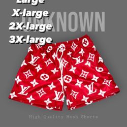 Lv Shorts 