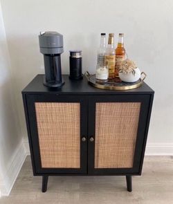 Storage cabinet