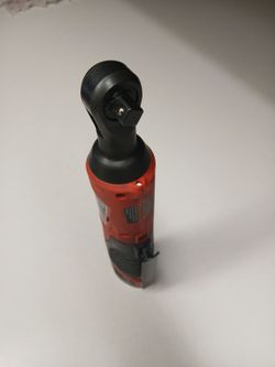 Milwakee 3/8 ratchet