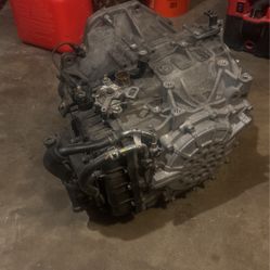 2017 Kia Sorento Transmission.  V6. 64k Miles. 