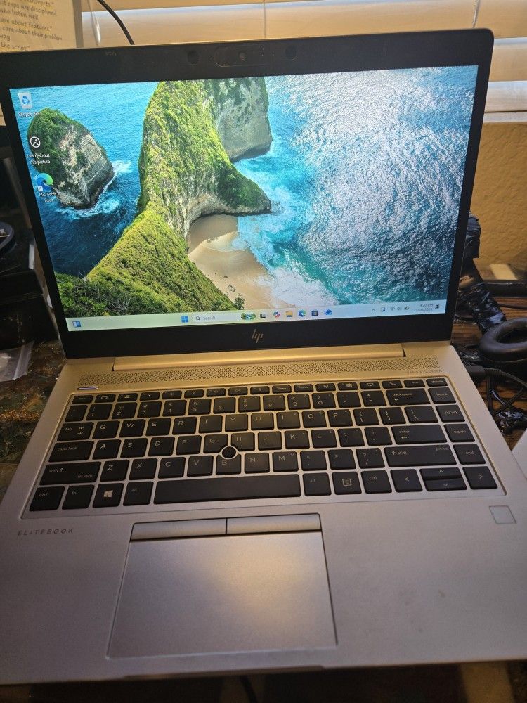 HP Elitebook 745 G6 14-in Laptop AMD Ryzen 7 Pro 3700 U