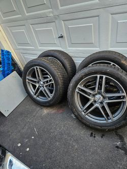 For sale set of wheels and tires 19 5x114.3