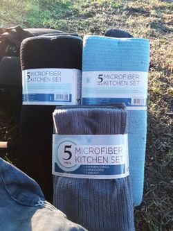 5 Piece Microfiber Kitchen Towels 16in X 19in
