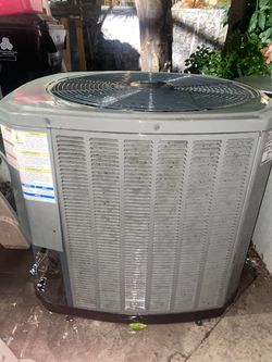 Heavy Duty Trane XR Air Conditioning Split Unit