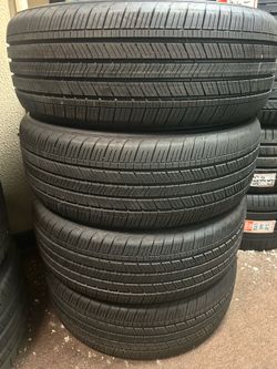 SET OF 4 USED TIRES GOOD YEAR EAGLE TOURING (90%-no patches)…235/50/21