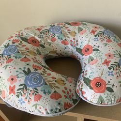 Boppy Pillow 