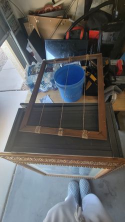 Poloroid hanging frame