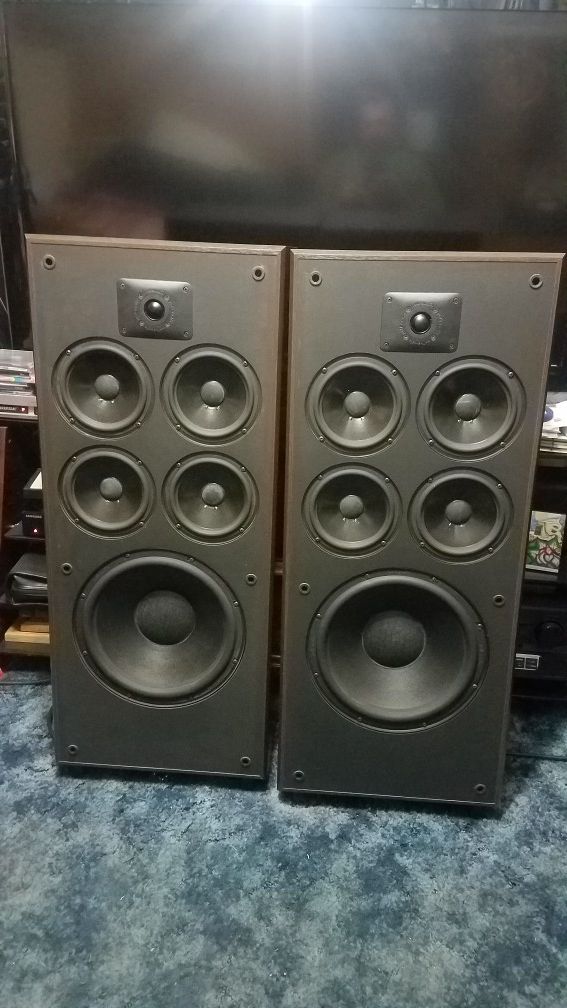 Polk Audio Monitor 12 speakers