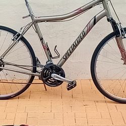 Specialized Crossroads Hybrid Bike