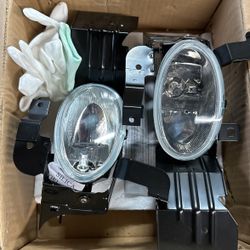 2010 Honda Accord, Complete Fog light kit, complete with wiring and switch $40
