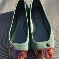 Sarah Flint Flats