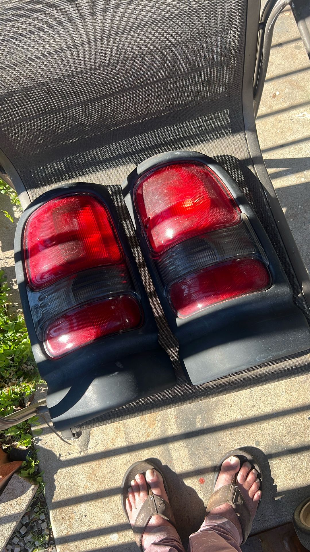 Ram 2500 Gen 2 Tail Light (free)