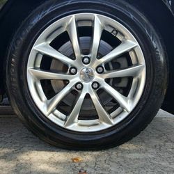 CLEAN!! Stock original Infiniti wheels for sale 5x114.