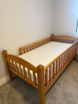 Twin bed frame & mattress