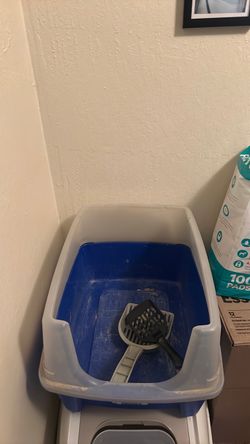 Litter box