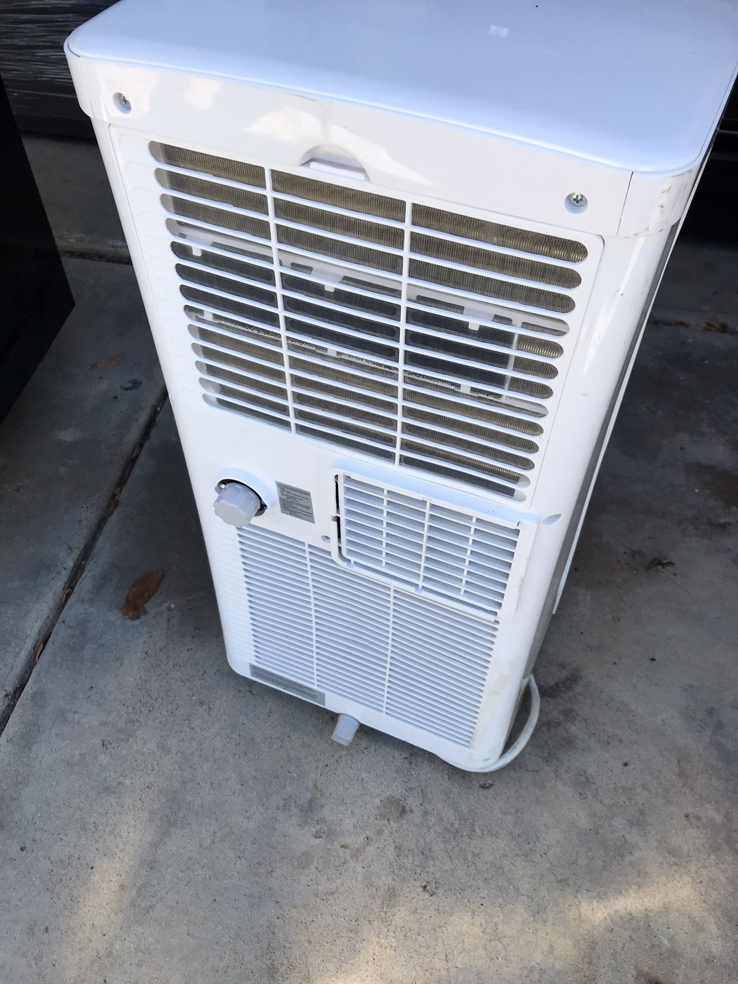 ComfortAire PS81B Portable Air Conditioner, 8000 Btu/hr, 115 V for