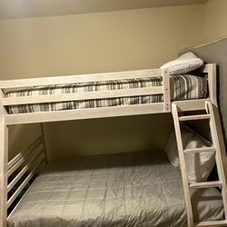Bunk Beds Whiite Wash