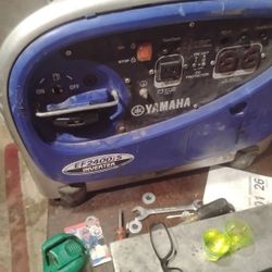 Yamaha 2400 Inverter Generator 